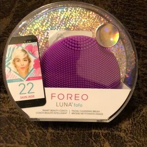 FOREO LUNA fofo Facial Cleaning Brush